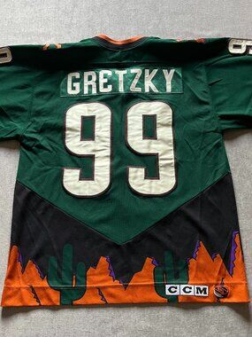 RARE Wayne Gretzky Arizona Coyotes Jersey Men Large Green Authentic CCM NHL